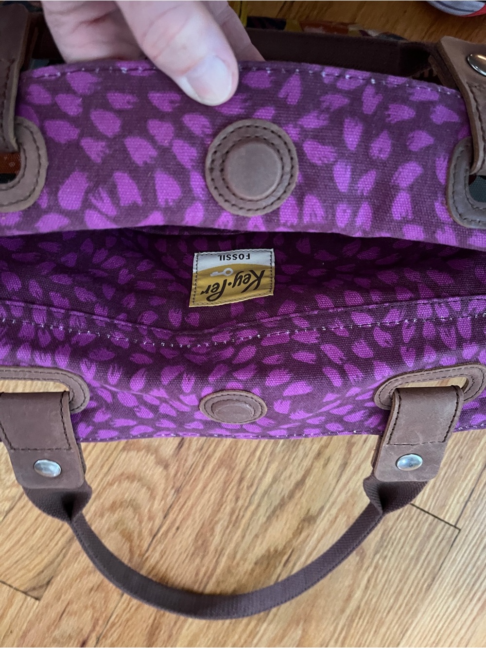 Fossil Ket-Pur Multicolor Patterned Shoulder Bag with Purple and Brown Accents - Picture 4 of 5